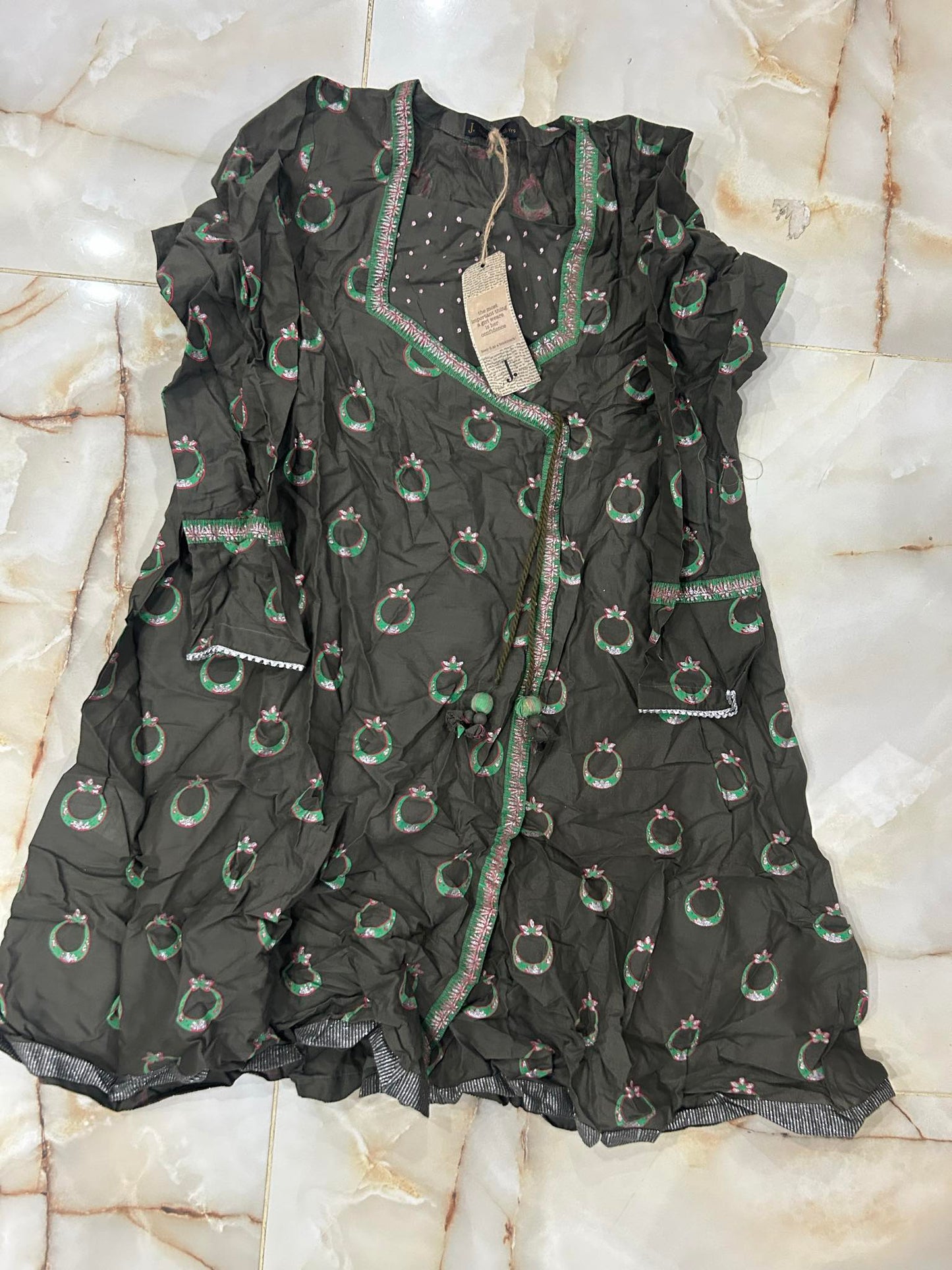 j. teens 01 pc stitch kurti / grey