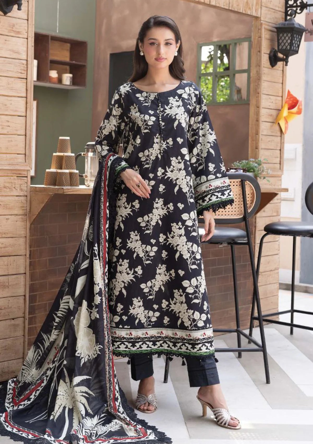 Lawn - M.Basics - Elaheh 26 - MB-ELHV4-02/UNSTITCH