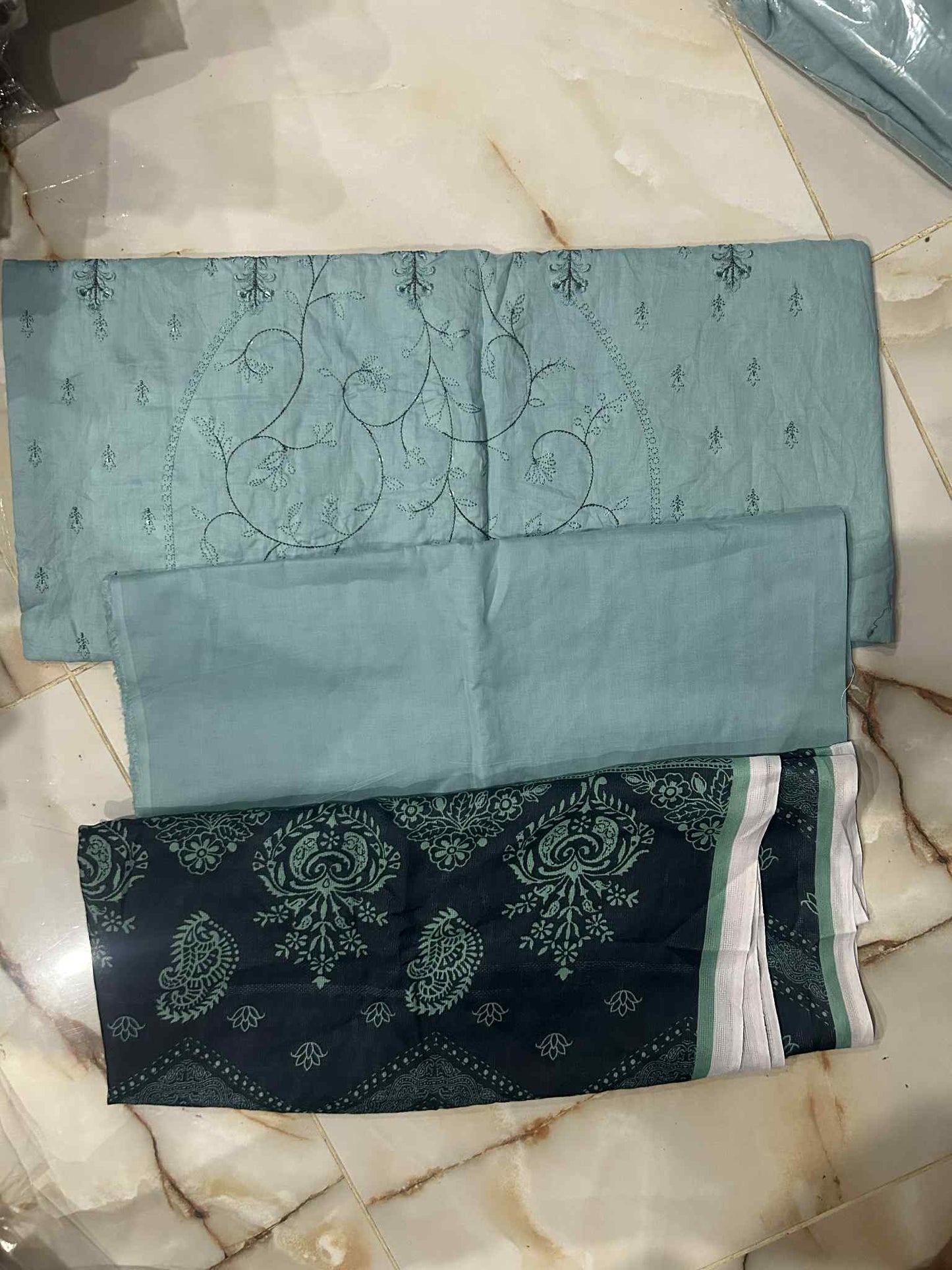 AZADI SALE BONANAZA 03 PC UNSTITCH SUIT / SEA GREEN