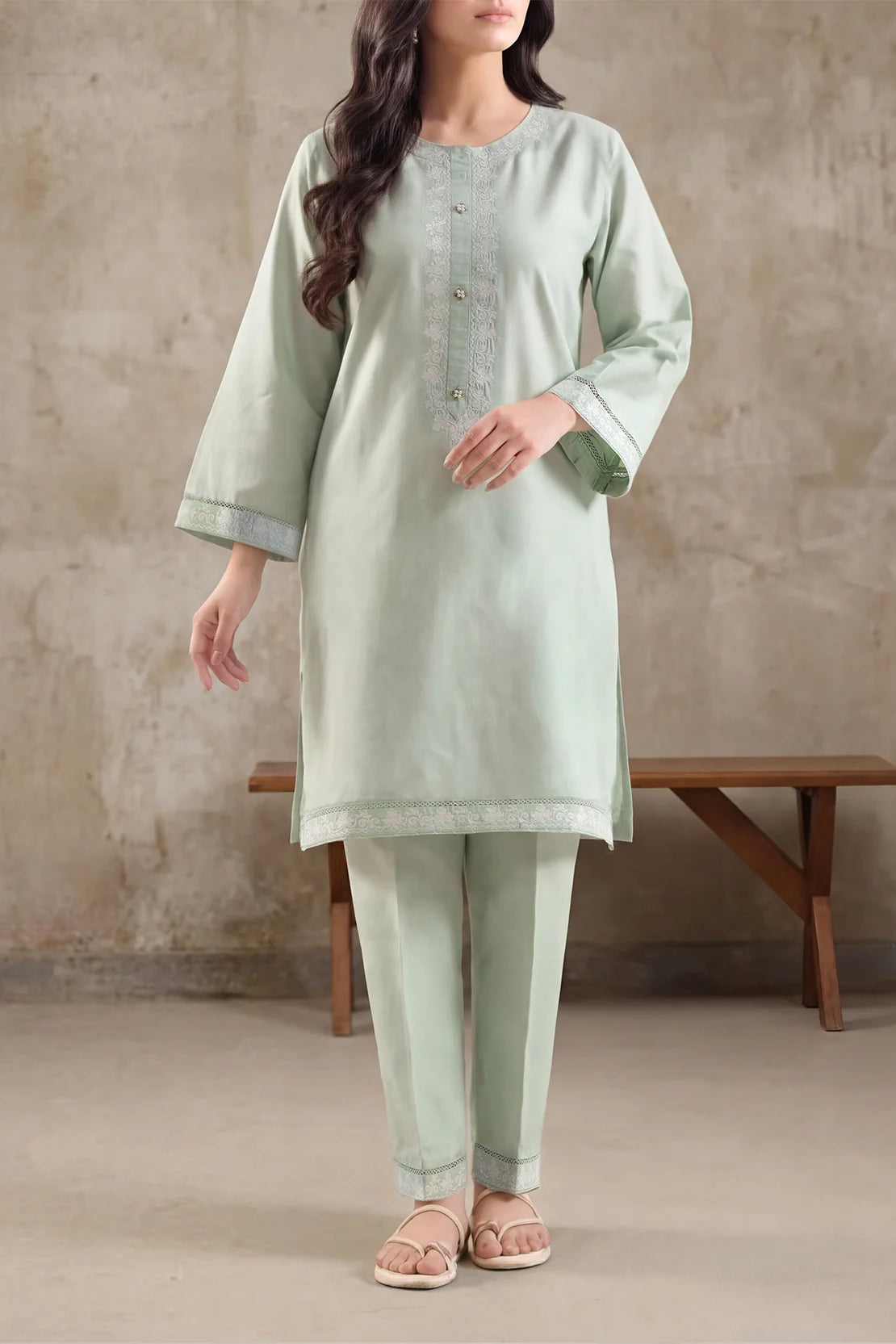 Saya 2pc stitch