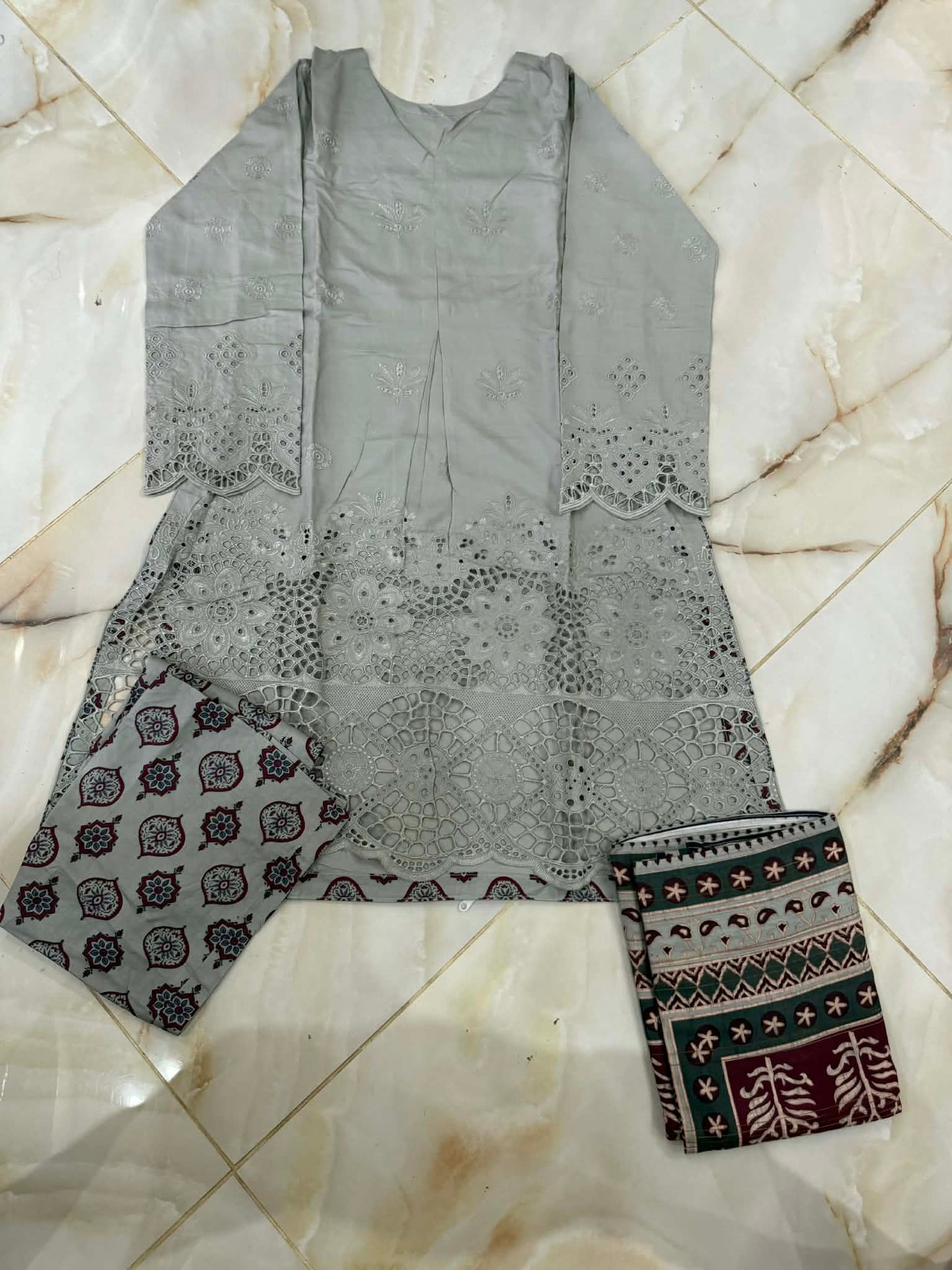 TAWAKAL 03 PC STITCH SUIT / GREY