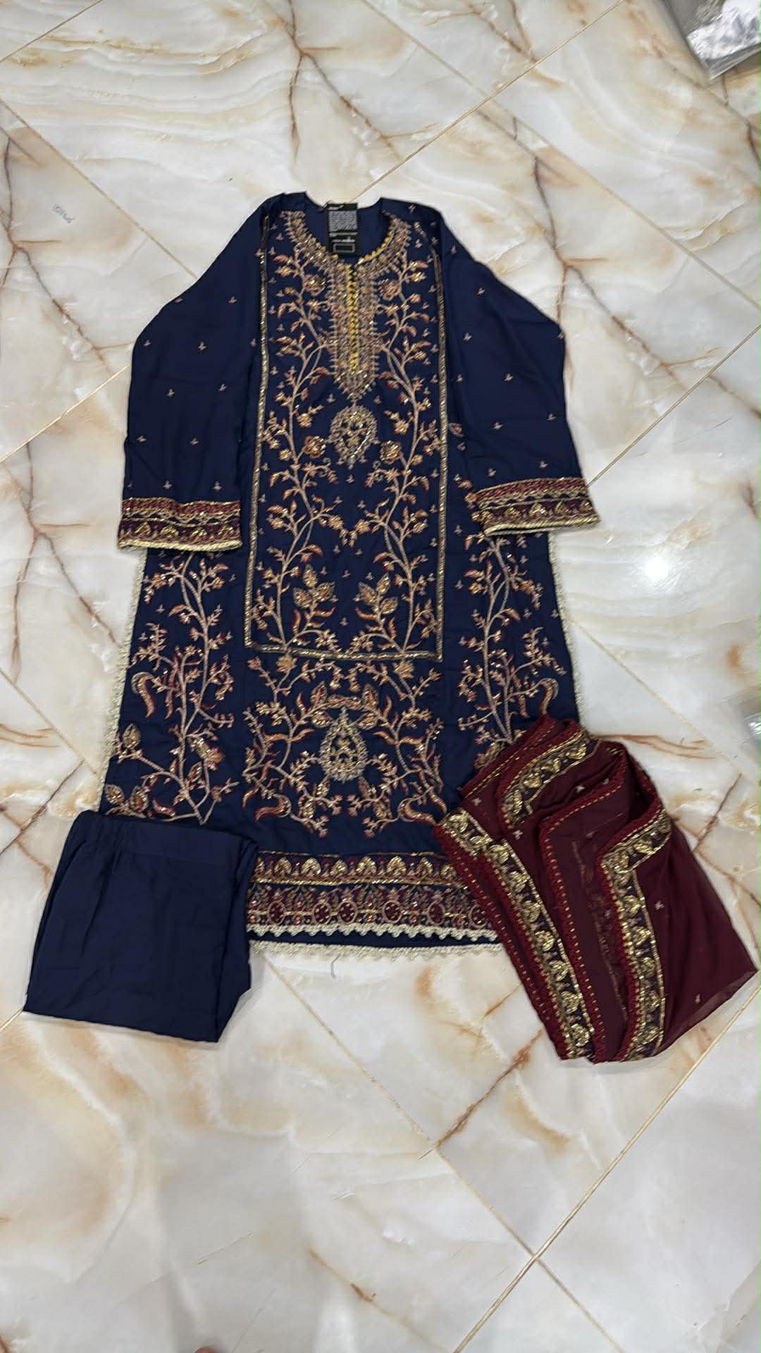 asim jofa 03 pc stitch suit / navy blue