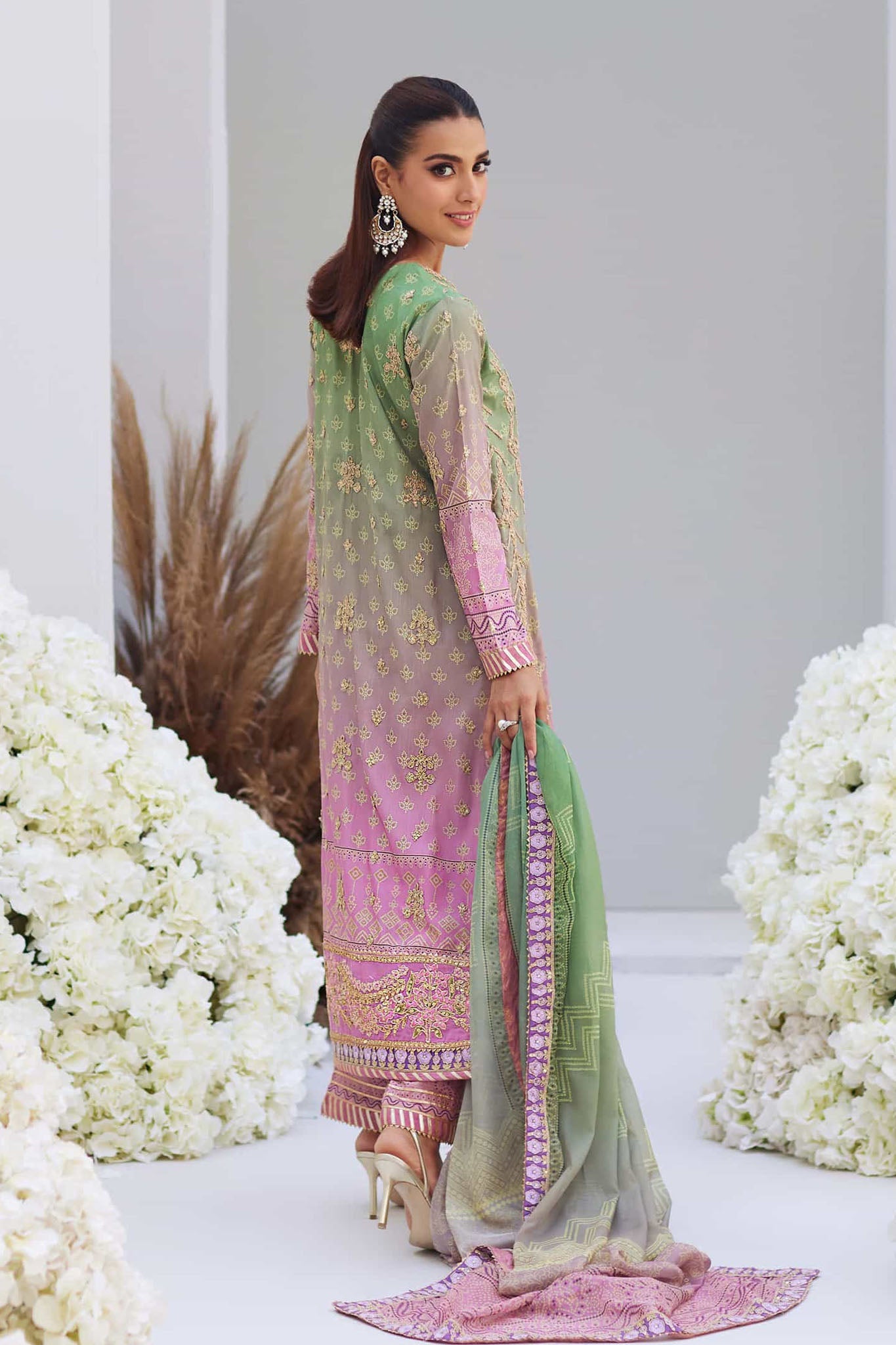 MINA HASAN 03 PC LUXURY UNSTITCH SUIT / MULTI