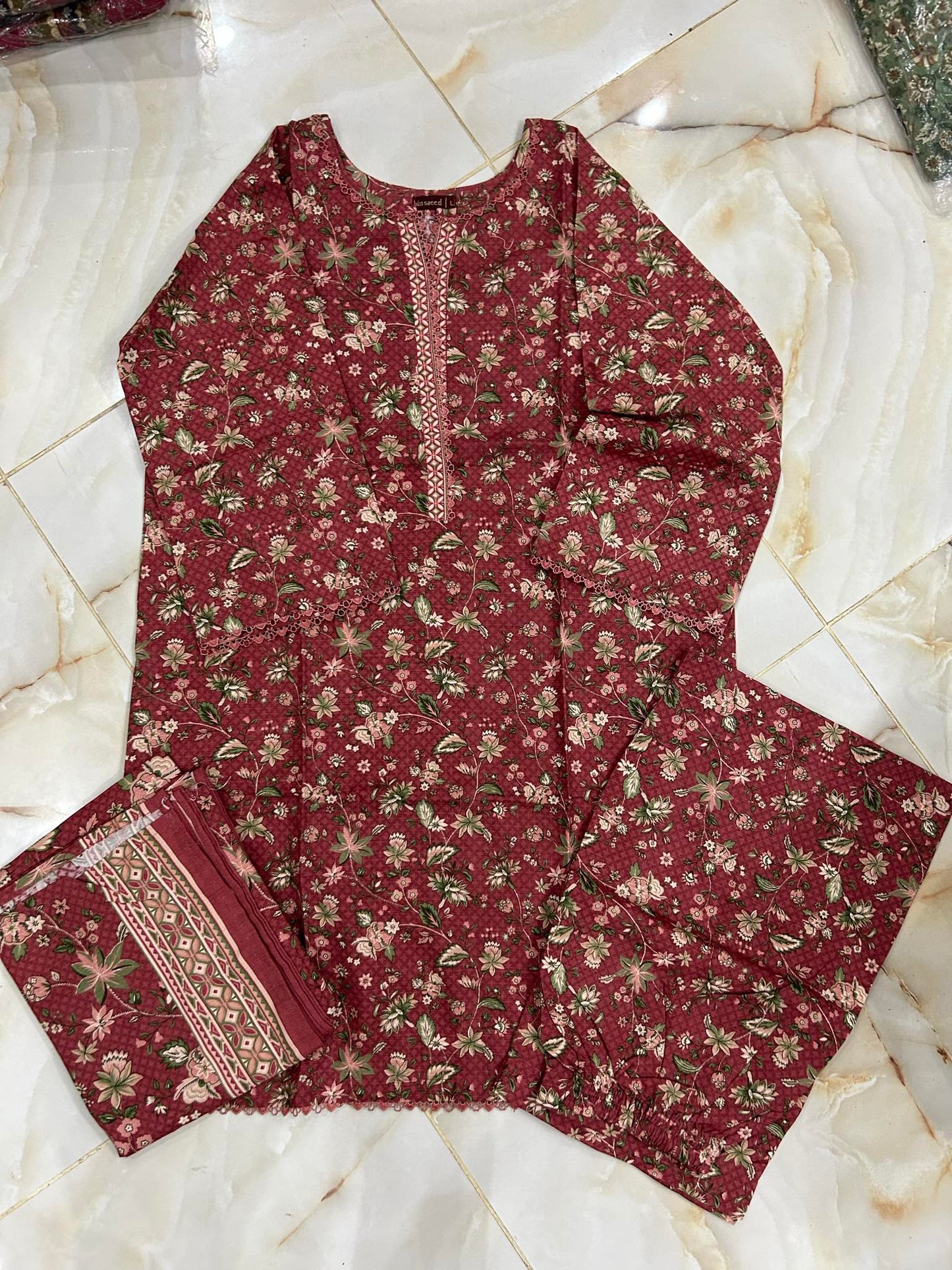 BIN SAEED 03 PC STITCH SUIT / LIGHT BROWN
