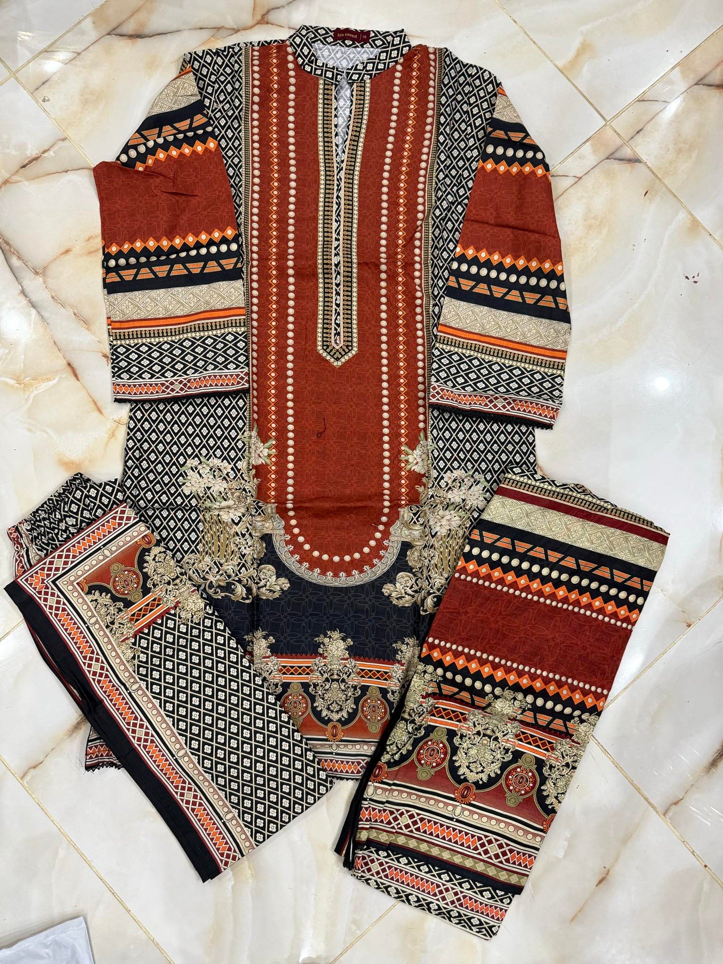 BIN SAEED 03 PC STITCH SUIT / MULIT BLACK