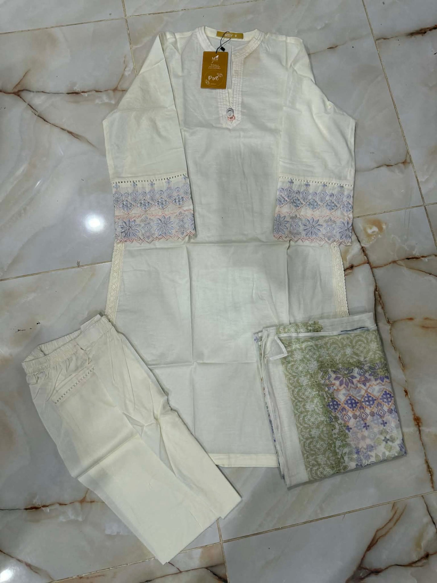 MTJ 03 PC STITCH SUIT / CREAM