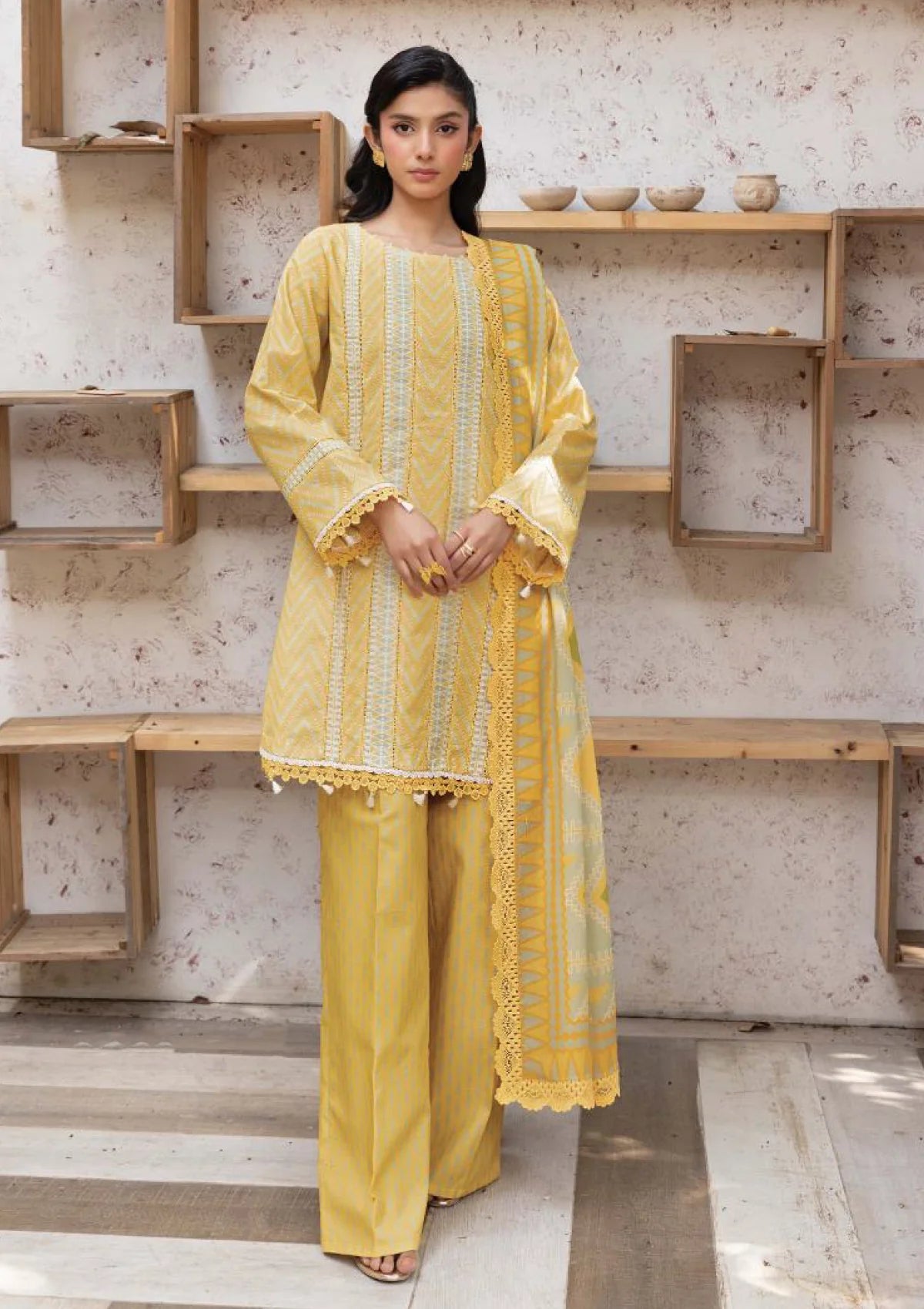Lawn - M.Basics - Elaheh 26 - MB-ELHV4-05/UNSTITCH