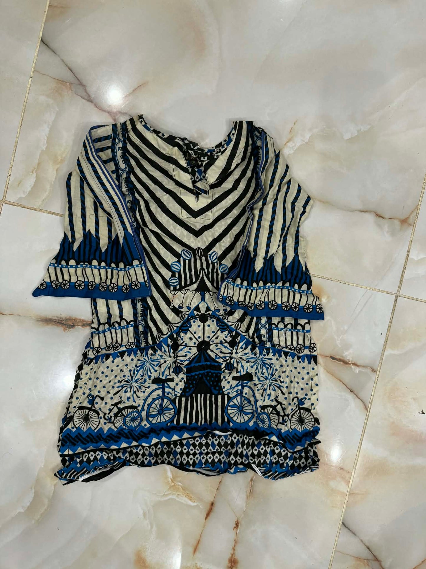 j. 01 pc stitch kurti girls / cream