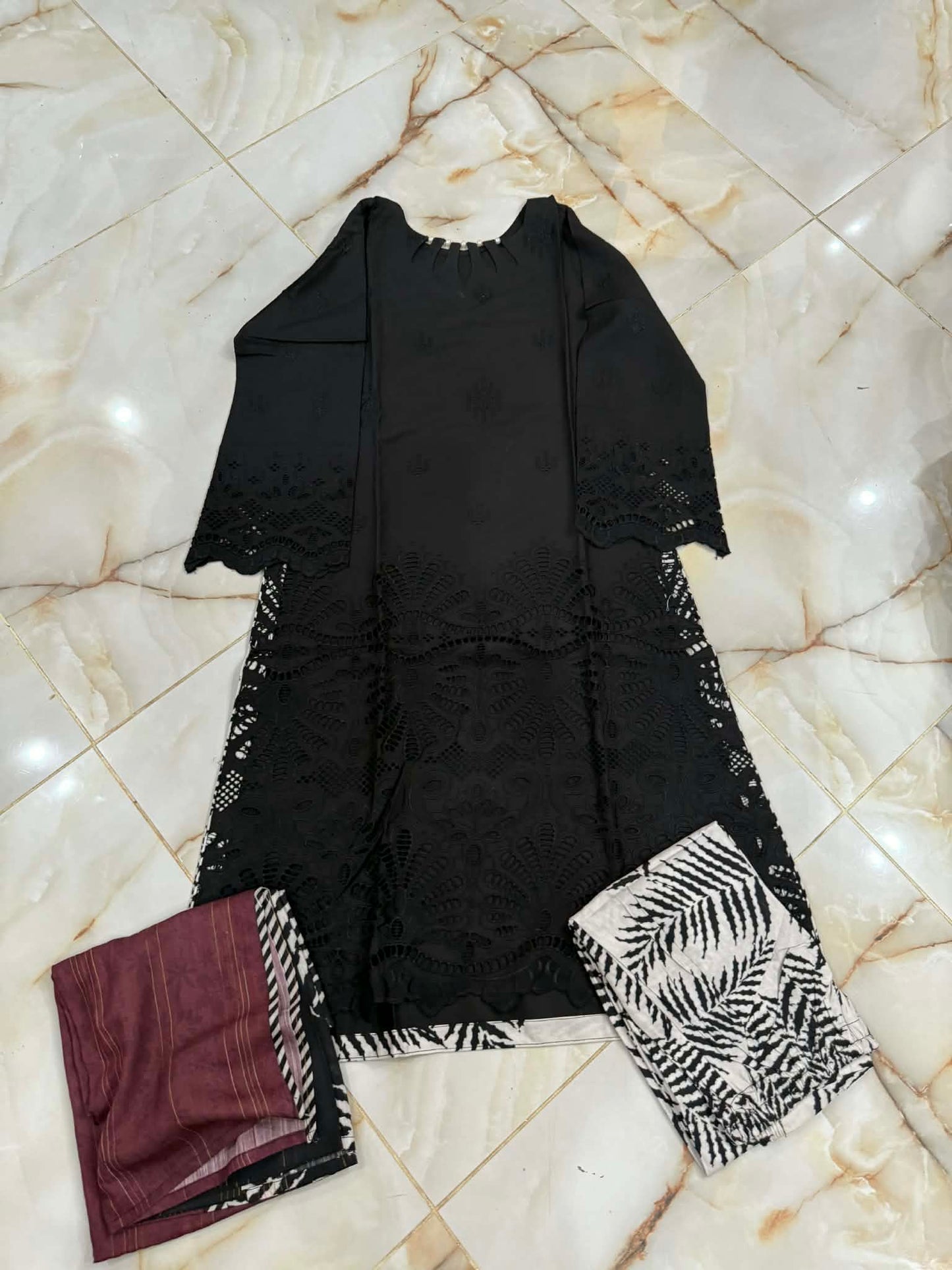 TAWAKAL 03 PC STITCH SUIT / BLACK