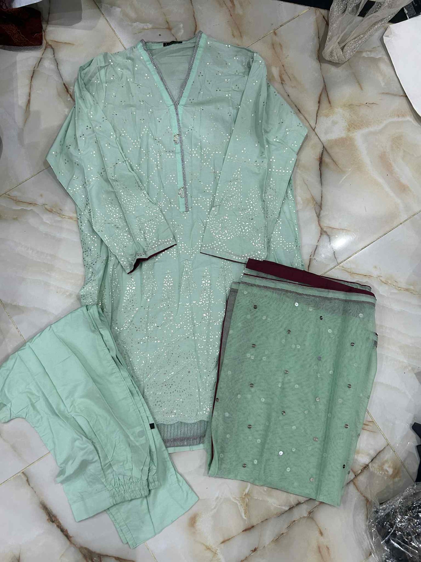j. 03 pc stitch suit / lawn FOIL / mint green
