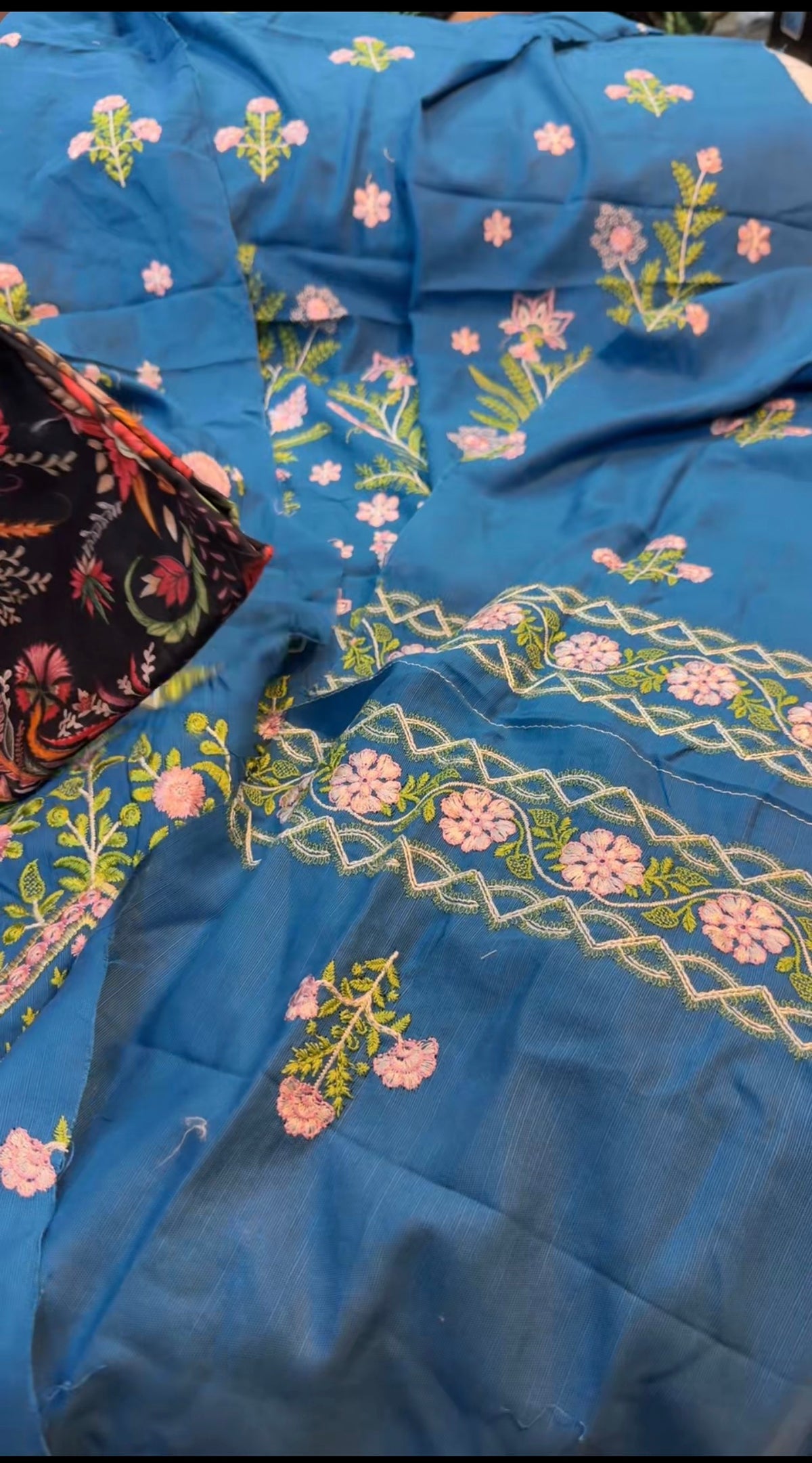BONANZA SATRANGI 3PC UNSTITCH multi luxury HEAVY EMB KHADDAR