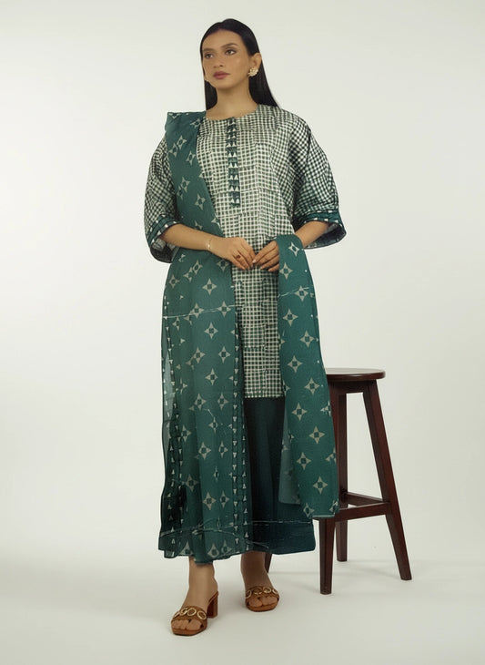 Luxury Lawn Print/Alkaram-Green