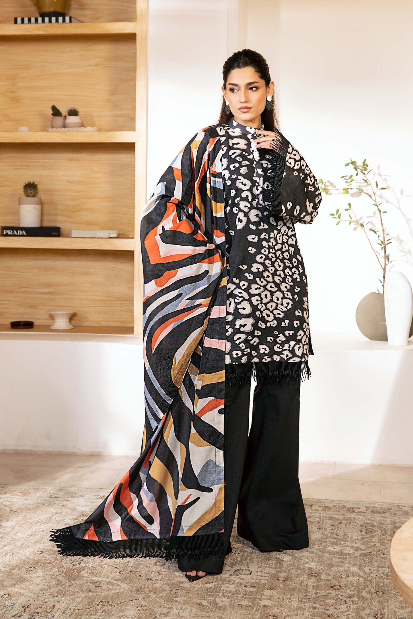 MARIA.B LAWN 03 PC UNSTITCH SUIT / BLACK -07