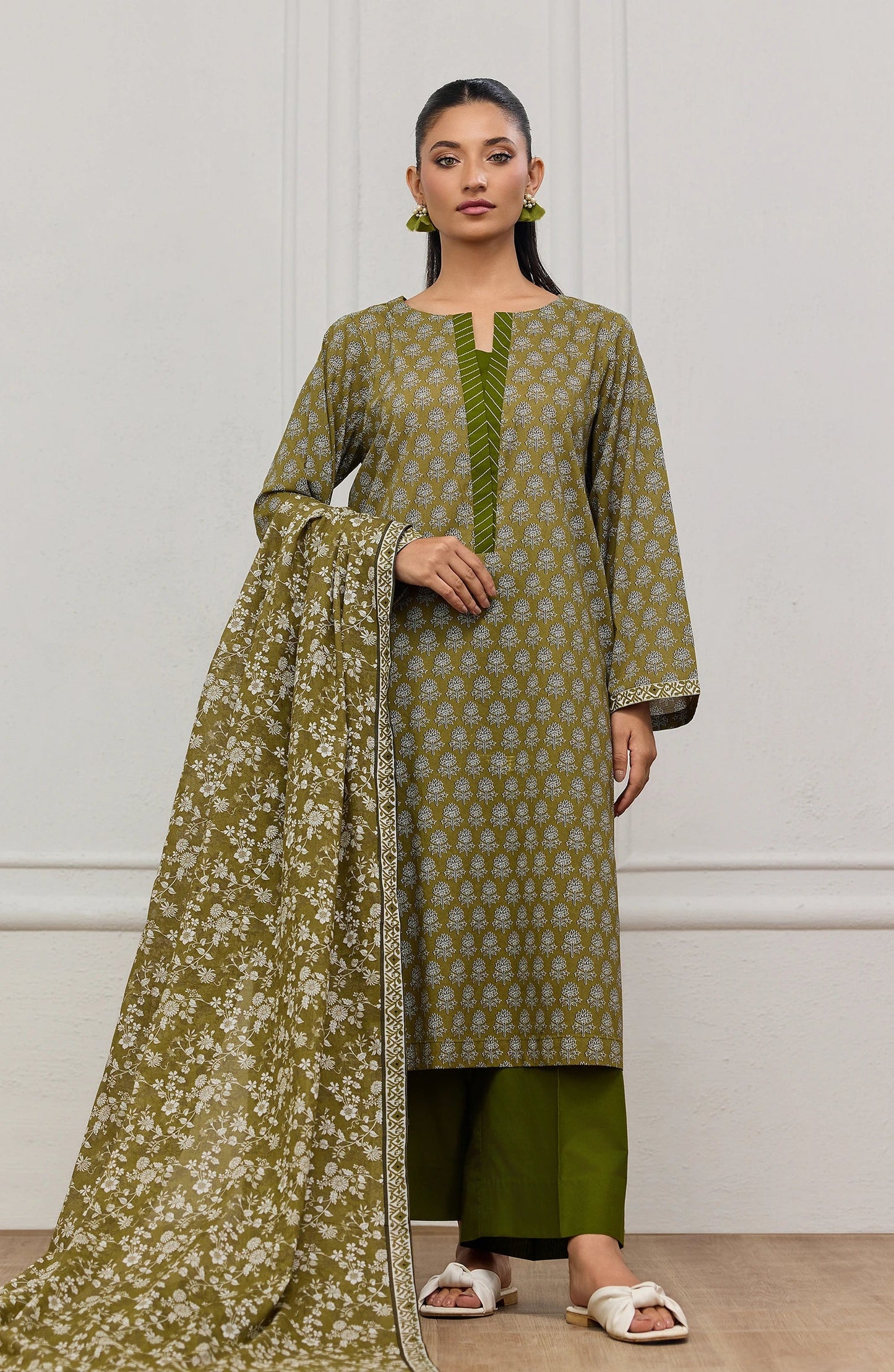 ORIENT LAWN 03 PC UNSTITCH SUIT / KAI GREEN-20635