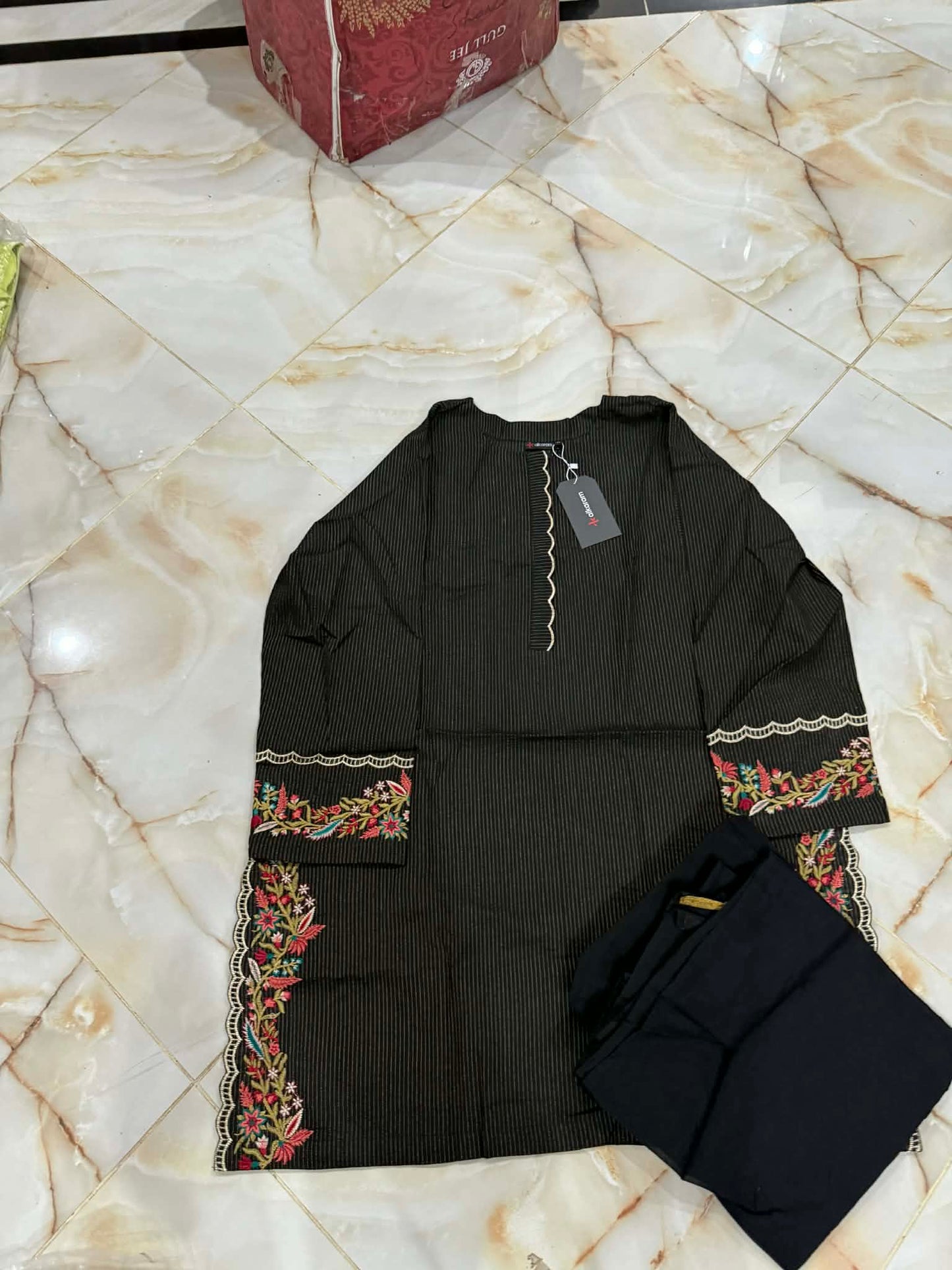 AL KARAM 02 PC STITTCH SUIT / BLACK