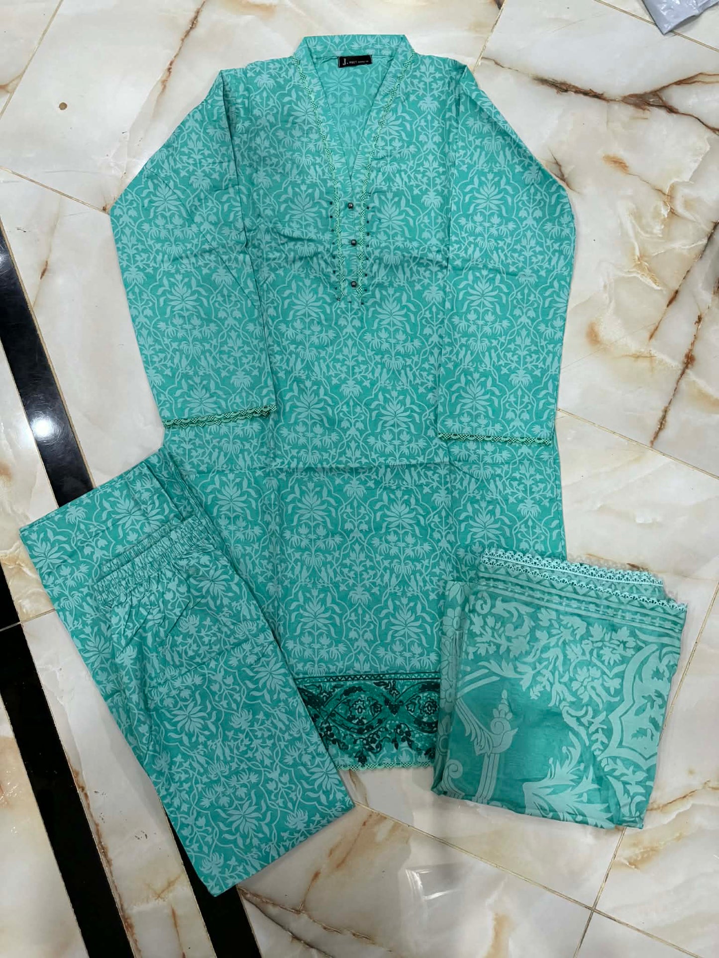 J. 03 PC STITCH SUIT / GREEN