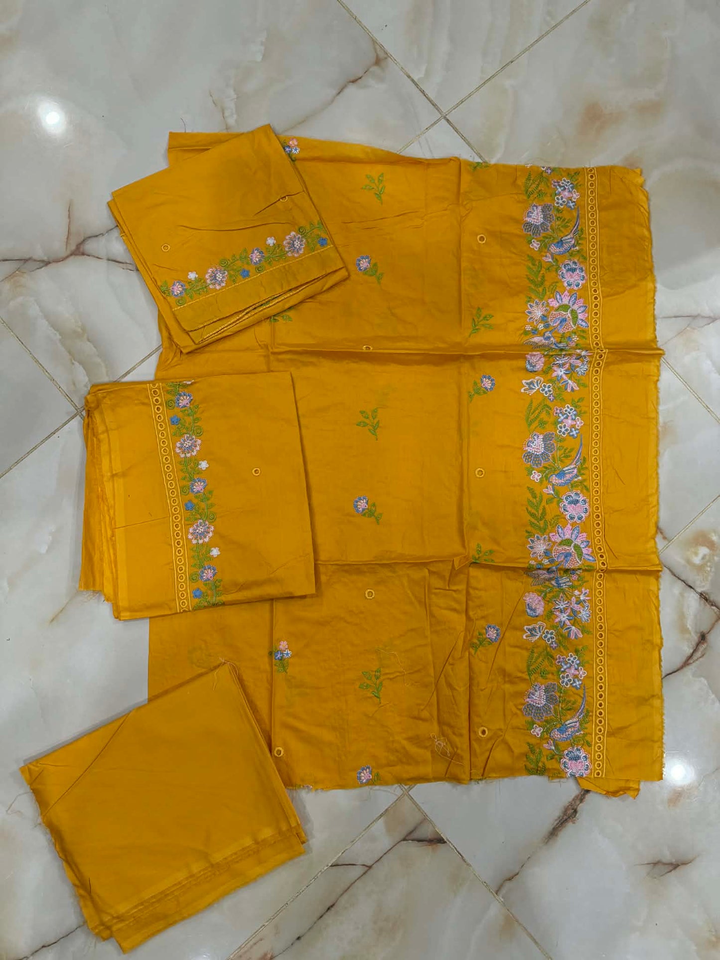 KHAADI 02 PC UNSTITCH SUIT / YELLOW
