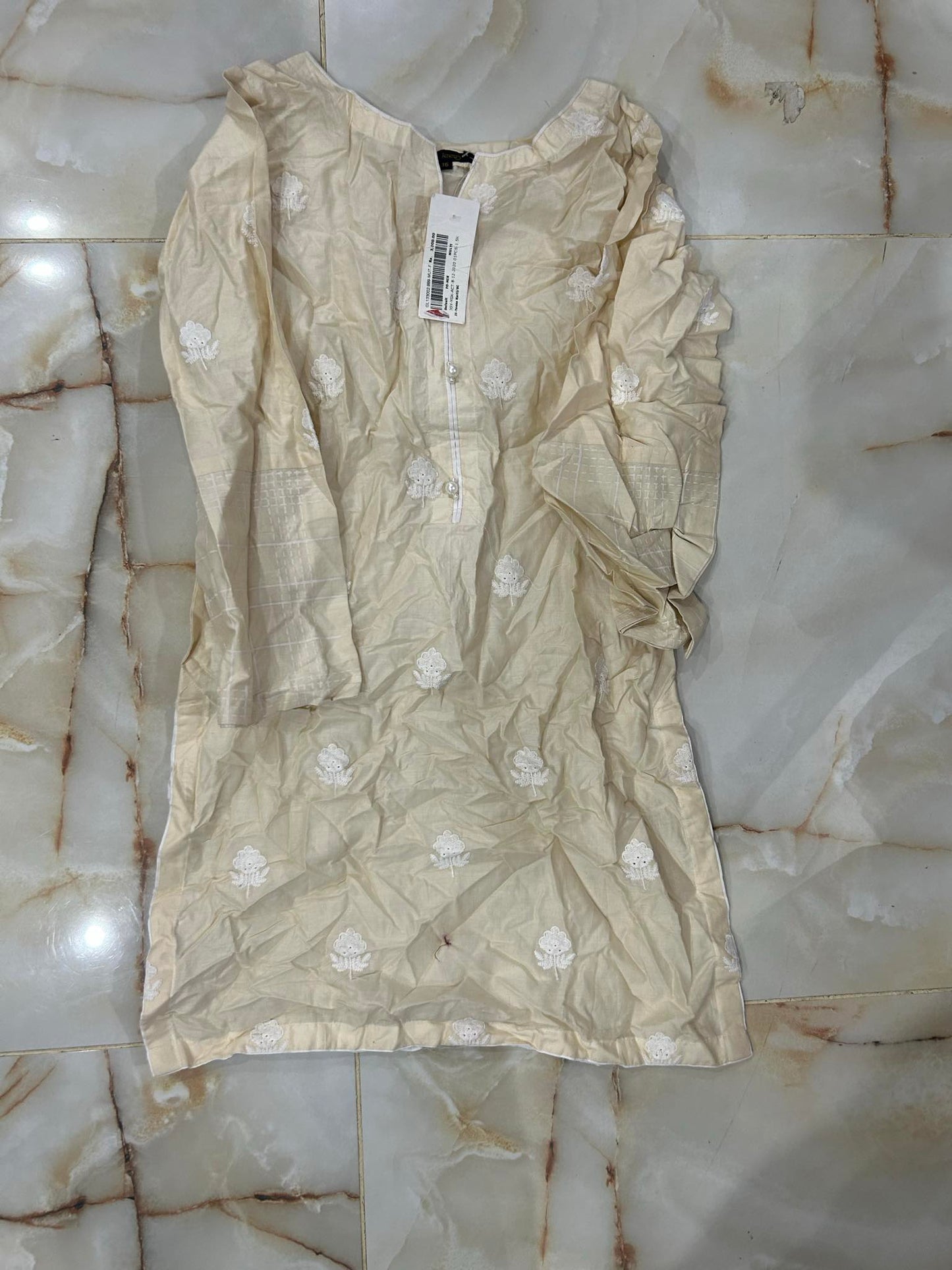 j. teens 01 pc stitch kurti / off white